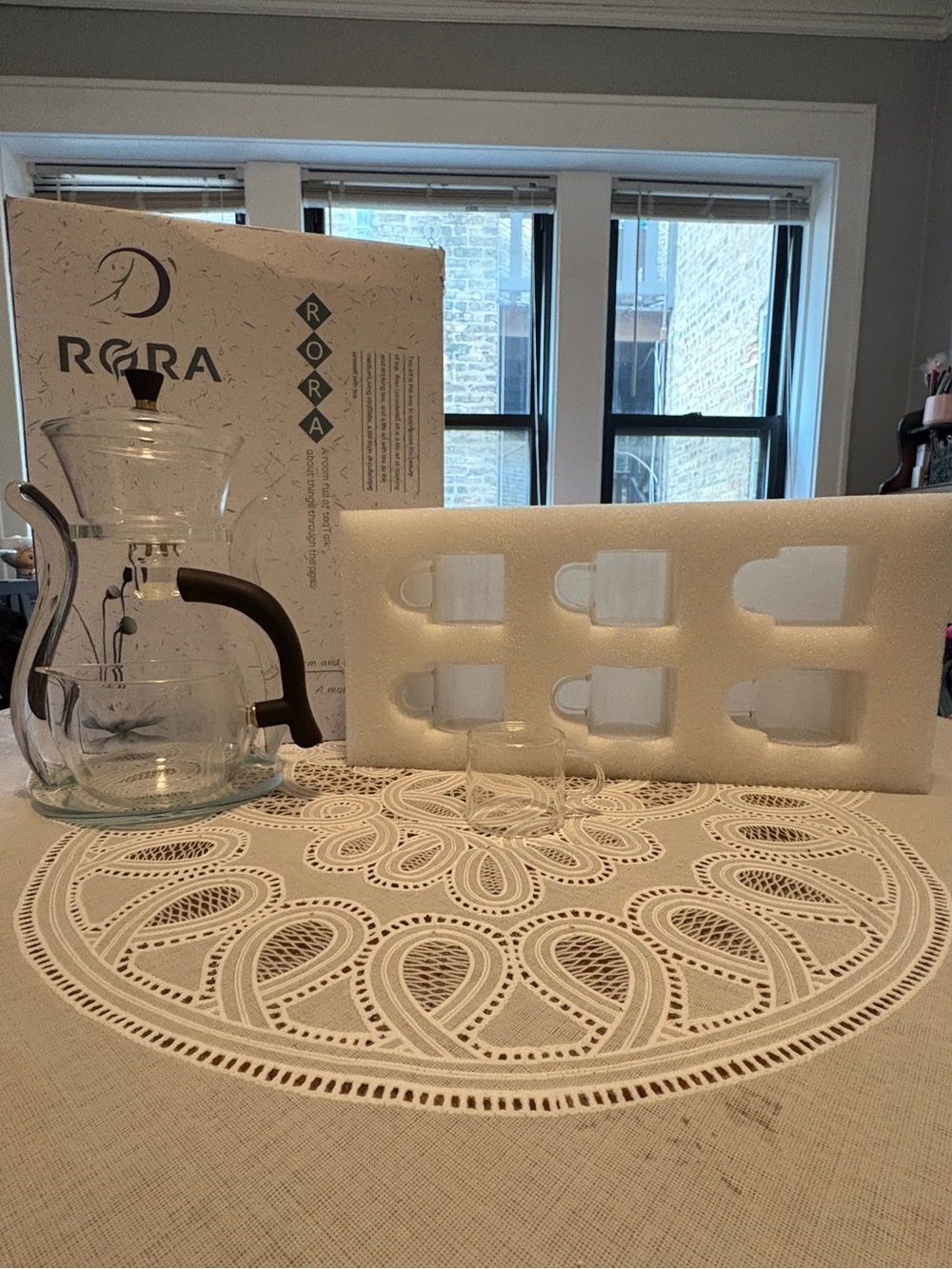 Rora Glass Tea Brewing Set with 6 Glass Tea Cups - Picture 5 of 8